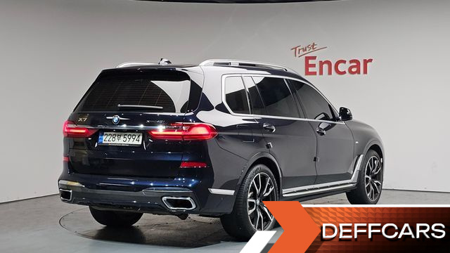 BMW X7 xDrive 40i M Sport 6STR купить на сайте DeffCars