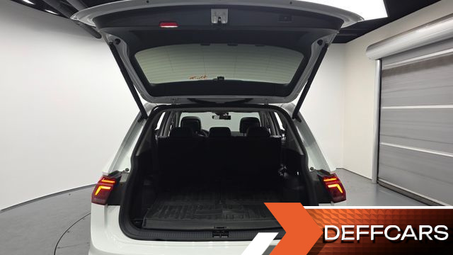 Volkswagen TIGUAN 2.0 TSI Prestige купить на сайте DeffCars