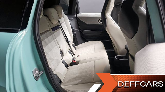 Mini COOPER 5 Door Favoured купить на сайте DeffCars