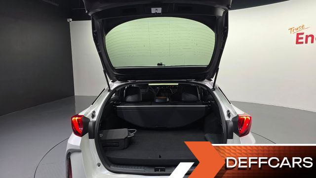 Toyota PRIUS 1.8 купить на сайте DeffCars