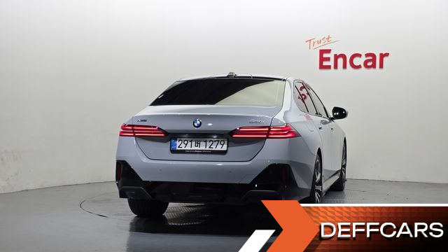 BMW 5-SERIES 530i xDrive M Sport купить на сайте DeffCars