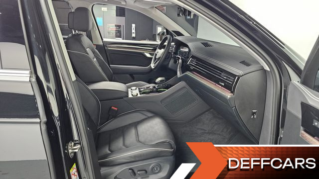 Volkswagen TOUAREG 3.0 TDI Prestige купить на сайте DeffCars
