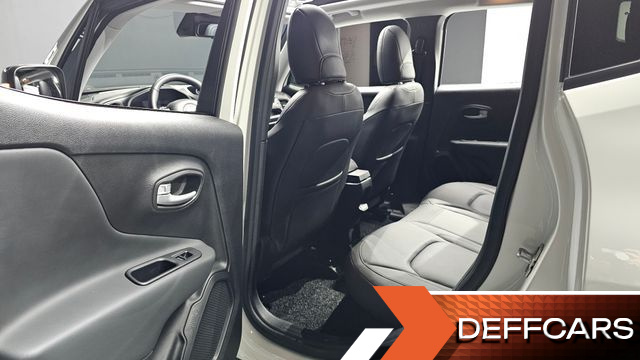 Jeep RENEGADE 1.3 Limited купить на сайте DeffCars
