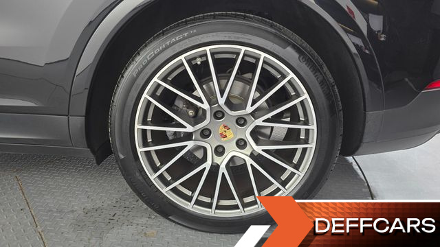 Porsche CAYENNE 3.0 PLATINUM EDITION купить на сайте DeffCars
