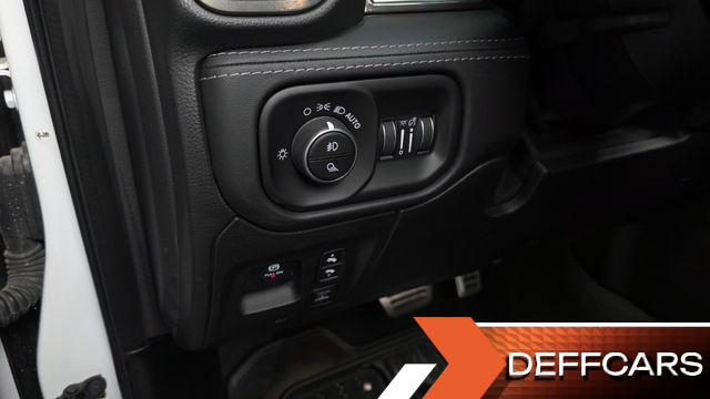 Dodge RAM PICK UP 5.7 купить на сайте DeffCars