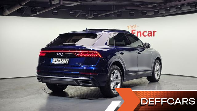 Audi Q8 45 TDI Quattro Premium купить на сайте DeffCars