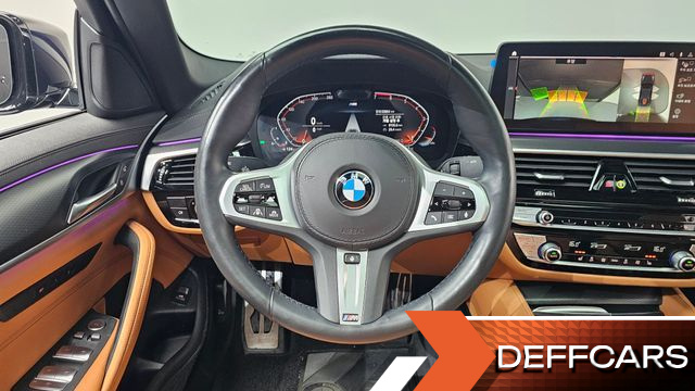 BMW 5-SERIES 520i M Sport купить на сайте DeffCars