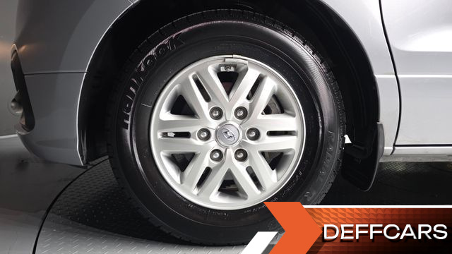 Hyundai STAREX Van 5-Seater Modern купить на сайте DeffCars