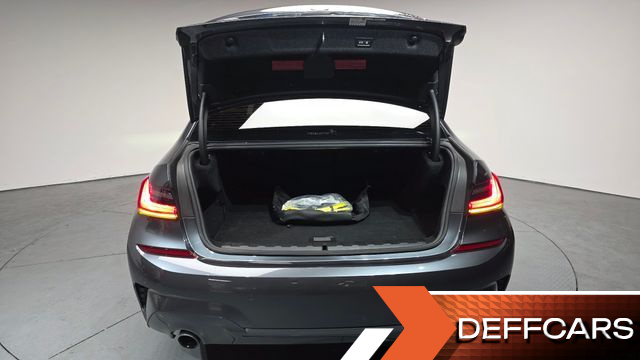 BMW 3-SERIES 330e M Sport купить на сайте DeffCars