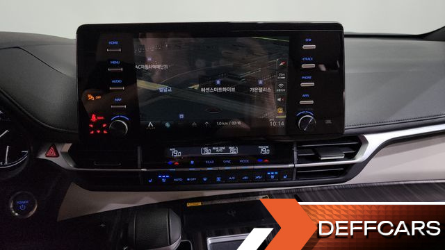 Toyota SIENNA 2.5 Hybrid AWD купить на сайте DeffCars