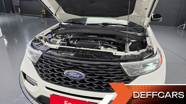 Ford EXPLORER 3.0 Platinum 4WD купить на сайте DeffCars