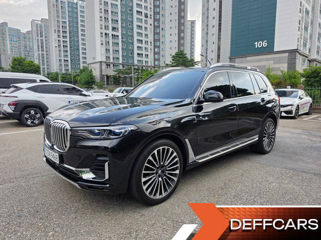 BMW X7 xDrive 40i Design Pure Excellence 7-Seater купить на сайте DeffCars