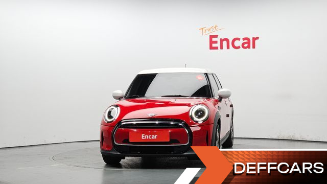 Mini COOPER 5Door Classic Third Generation купить на сайте DeffCars