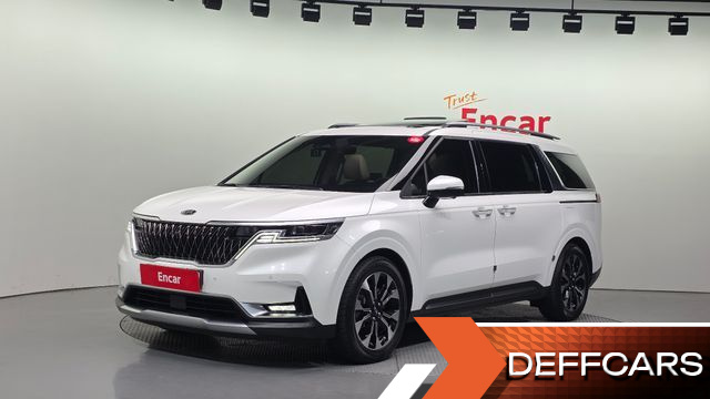 Kia CARNIVAL Gasoline 7-Seater Signature купить на сайте DeffCars