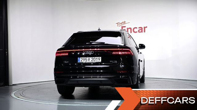 Audi Q8 50 TDI Quattro Premium купить на сайте DeffCars