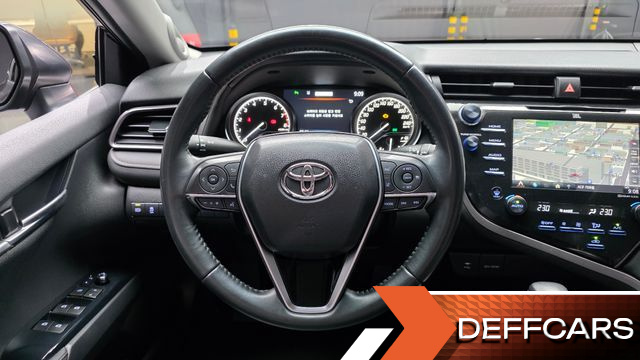 Toyota CAMRY 2.5 купить на сайте DeffCars
