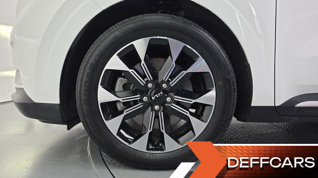 Kia CARNIVAL Diesel 9-Seater Signature купить на сайте DeffCars