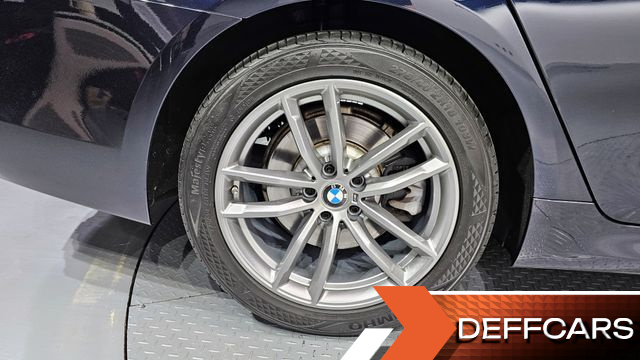 BMW 5-SERIES 520d M Sport Package Plus купить на сайте DeffCars