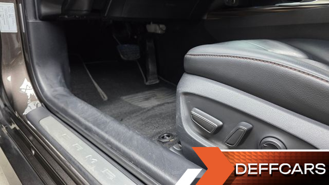 Toyota CAMRY 2.5 купить на сайте DeffCars