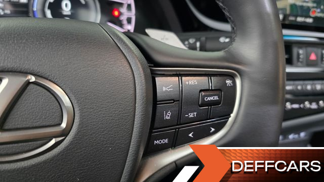 Lexus ES Luxury Plus купить на сайте DeffCars