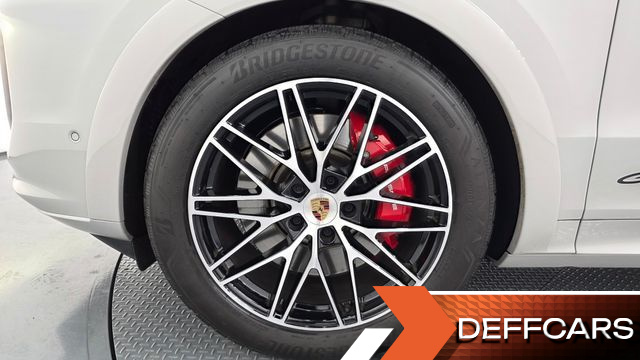 Porsche CAYENNE 4.0 GTS Coupe купить на сайте DeffCars