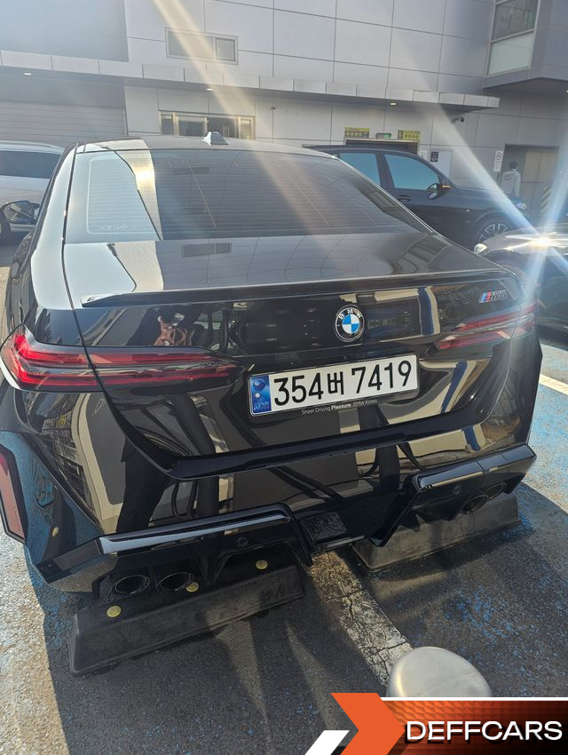 BMW M5 M5 Sedan купить на сайте DeffCars