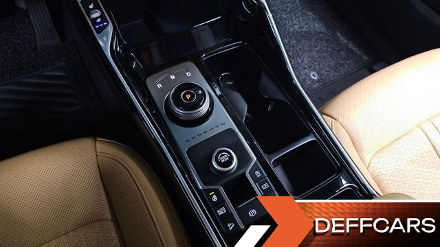 Kia SORENTO Diesel 2.2 2WD Noblesse купить на сайте DeffCars