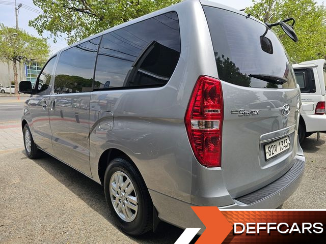 Hyundai STAREX Van 3-Seater Smart купить на сайте DeffCars