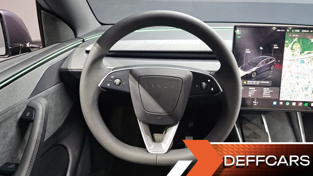 Tesla MODEL Y L Long Range AWD купить на сайте DeffCars