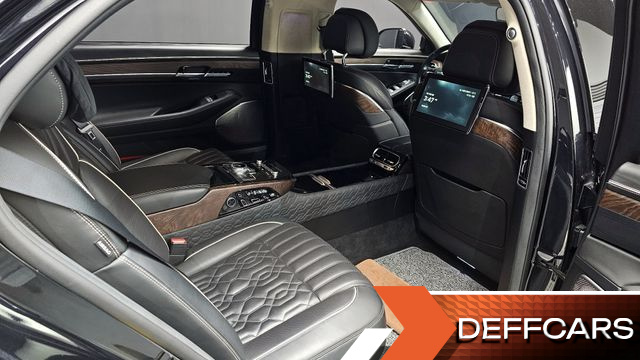 Genesis G90 5.0 AWD Limousine Prestige купить на сайте DeffCars