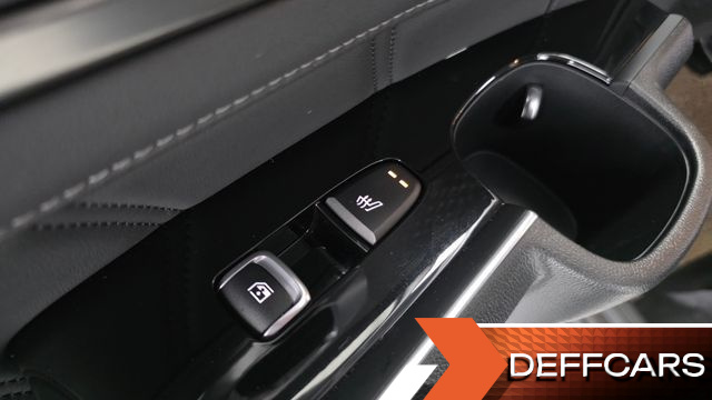 Kia SORENTO Diesel 2.2 4WD Signature купить на сайте DeffCars