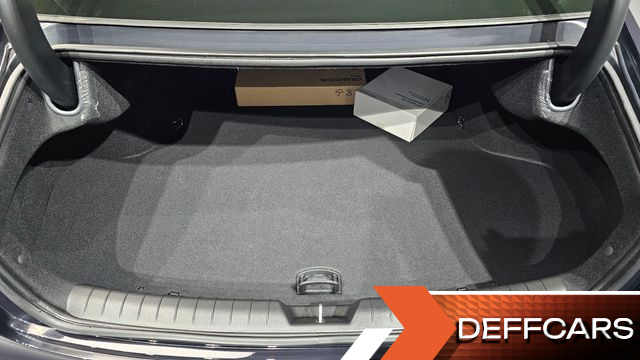 Hyundai GRANDEUR 2,5 Gasoline 2WD Calligraphy купить на сайте DeffCars