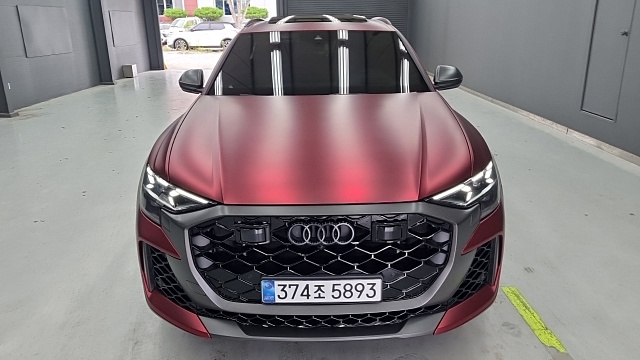 Audi RSQ8 4.0 TFSI Quattro Performance купить на сайте DeffCars