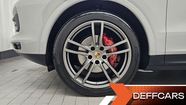 Porsche CAYENNE 3.0 Coupe купить на сайте DeffCars