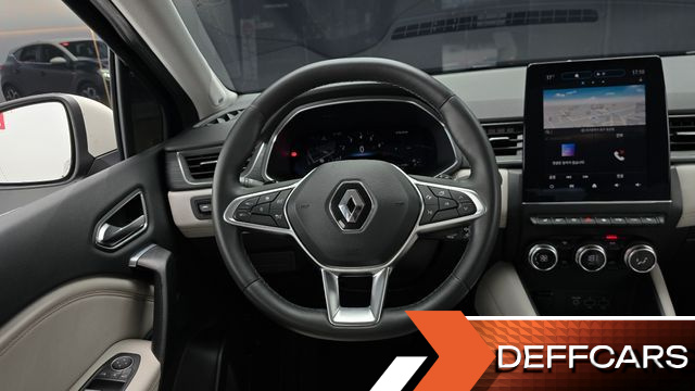 Renault-KoreaSamsung CAPTUR 1.3 TCe Edition Paris купить на сайте DeffCars