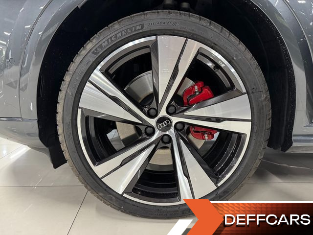 Audi Q5 40 TDI Quattro S Line Black Edition купить на сайте DeffCars