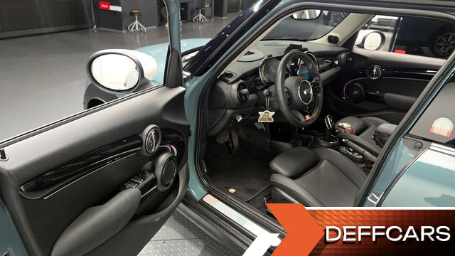 Mini COOPER 5Door Multitione Edition 3rd купить на сайте DeffCars
