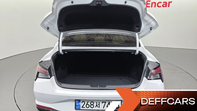 Hyundai AVANTE 1.6 Inspiration купить на сайте DeffCars