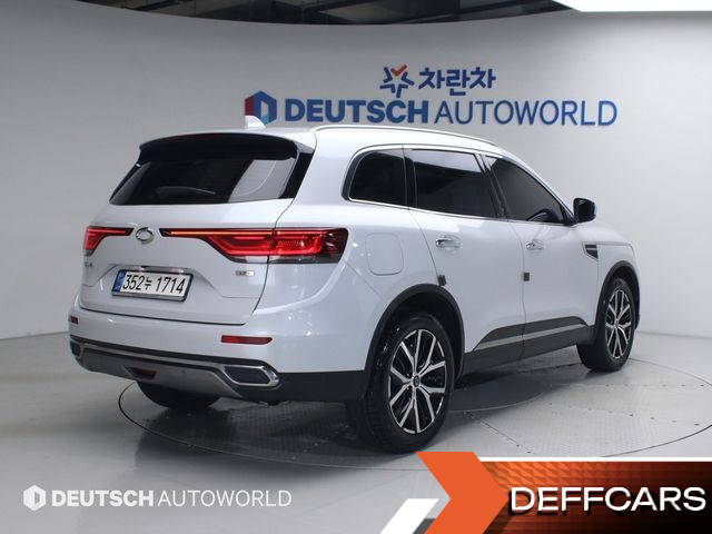 Renault-KoreaSamsung QM6 2.0 LPe RE Signature 2WD купить на сайте DeffCars