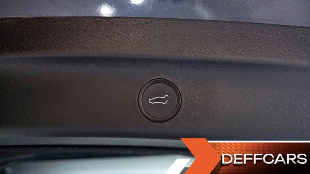 Tesla MODEL Y RWD купить на сайте DeffCars