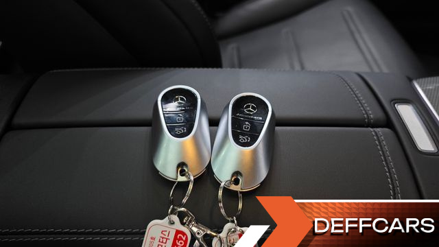 Mercedes E-CLASS AMG E53e 4MATIC+ купить на сайте DeffCars