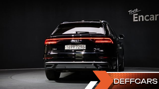 Audi Q8 45 TDI Quattro Premium купить на сайте DeffCars