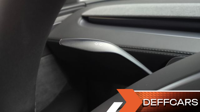 Tesla MODEL Y Long Range AWD купить на сайте DeffCars