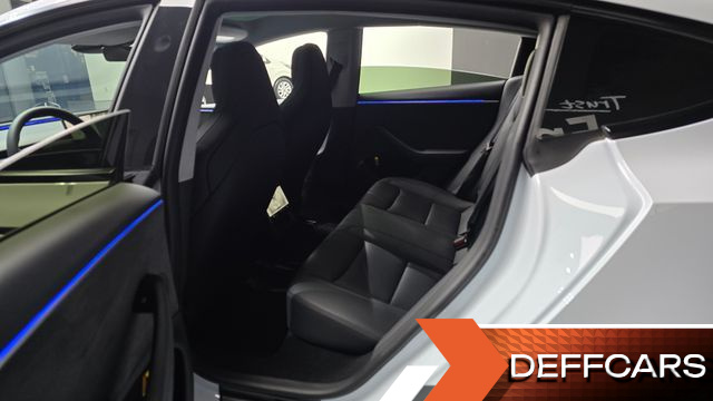 Tesla MODEL 3 Performance купить на сайте DeffCars