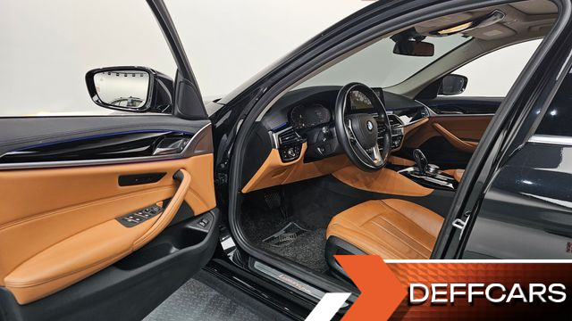 BMW 5-SERIES 520i Luxury купить на сайте DeffCars