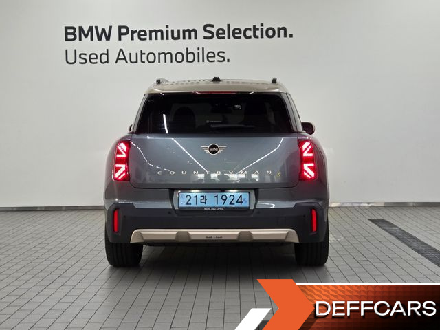 Mini COUNTRYMAN ALL4 SE Favoured купить на сайте DeffCars