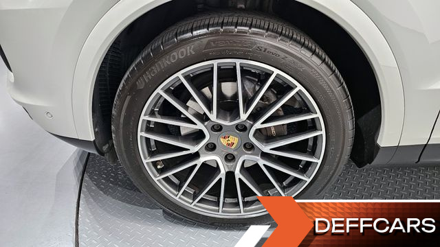 Porsche CAYENNE 3.0 Coupe купить на сайте DeffCars