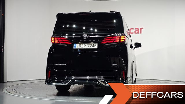 Toyota ALPHARD 2.5 HEV Executive AWD купить на сайте DeffCars