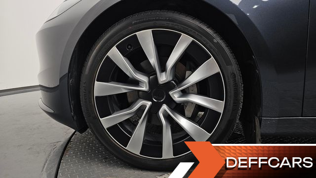 Tesla MODEL 3 Long Range AWD купить на сайте DeffCars