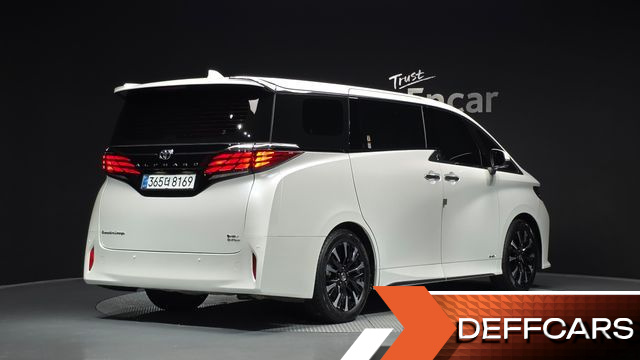 Toyota ALPHARD 2.5 HEV Executive AWD купить на сайте DeffCars